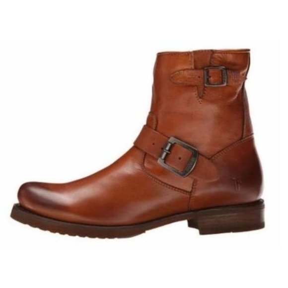 Frye Women's Veronica 6" Shortie Boots Whiskey - Picture 4 of 6